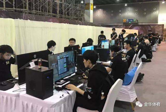素是他那份