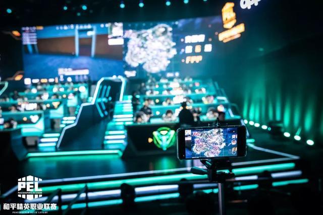 新的传奇 新的传奇