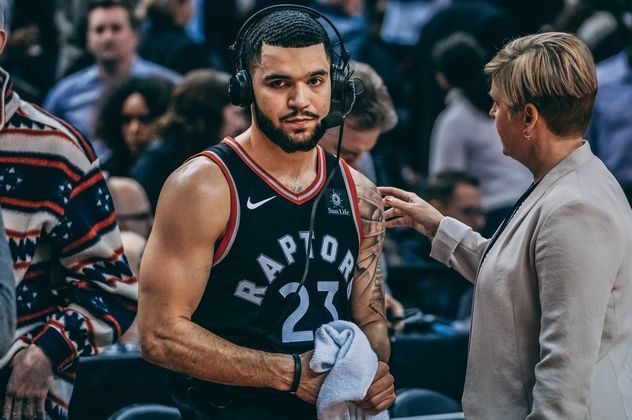 坚持比赛 坚持比赛