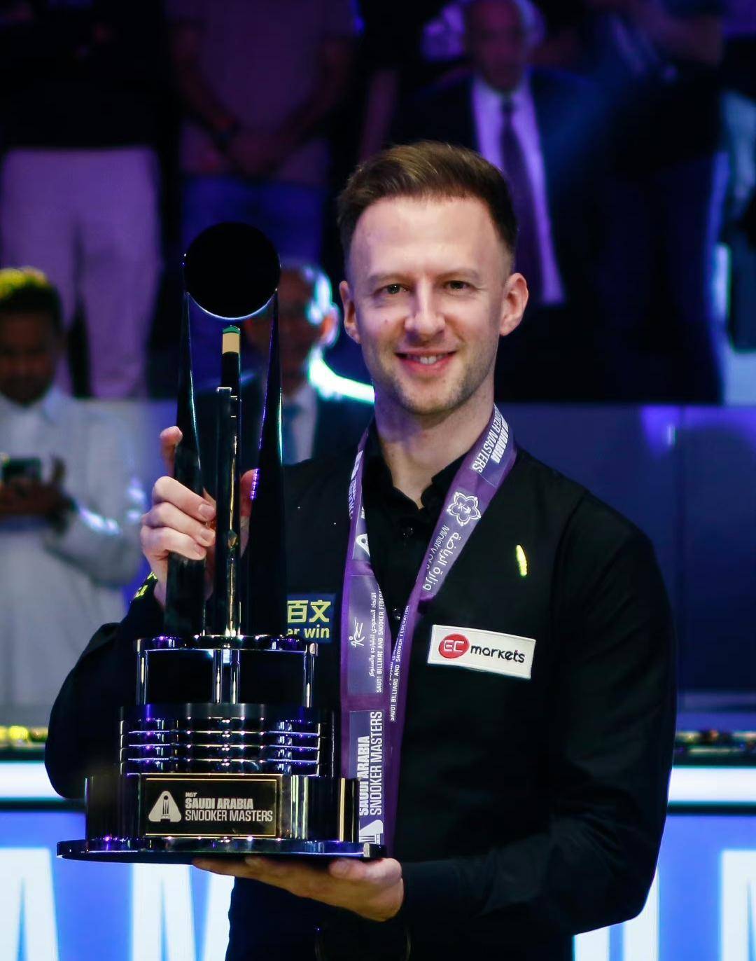 队树立榜样 队树立榜样