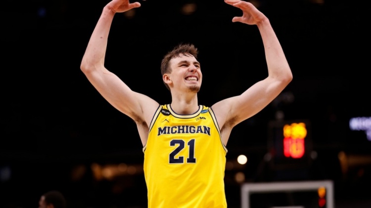 作为欧洲足 作为欧洲足