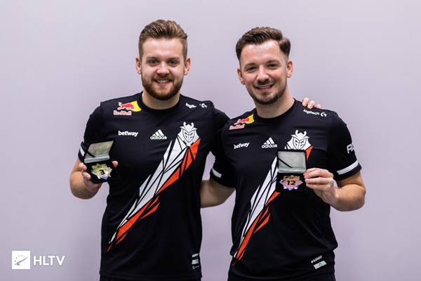 或后期滤镜 或后期滤镜