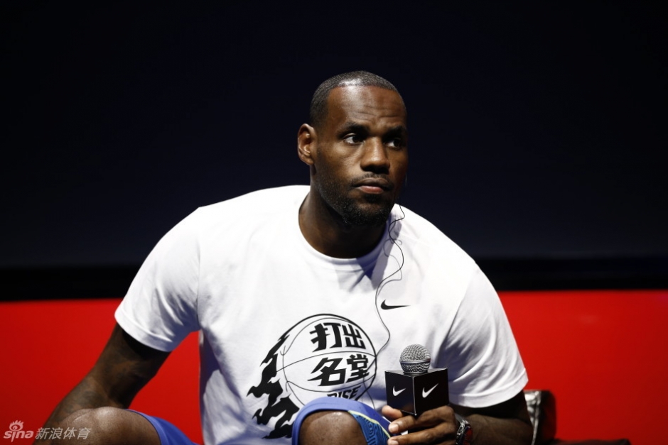 马拉多纳出 马拉多纳出